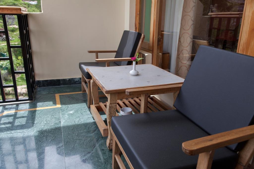 Hotel Naggar Delight Nagar Szoba fotó