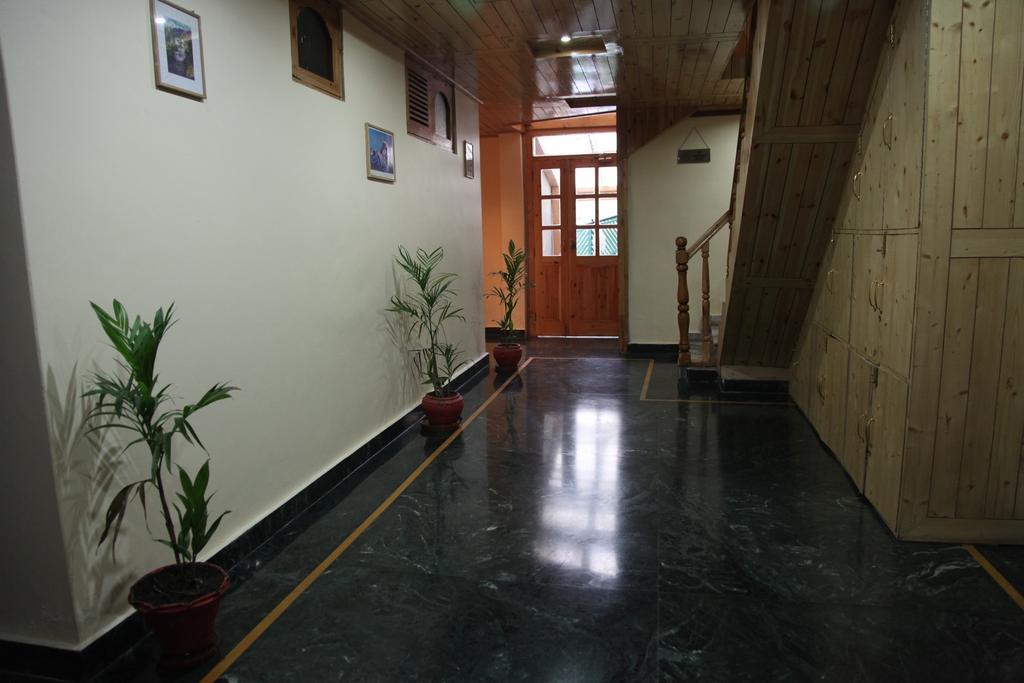 Hotel Naggar Delight Nagar Kültér fotó