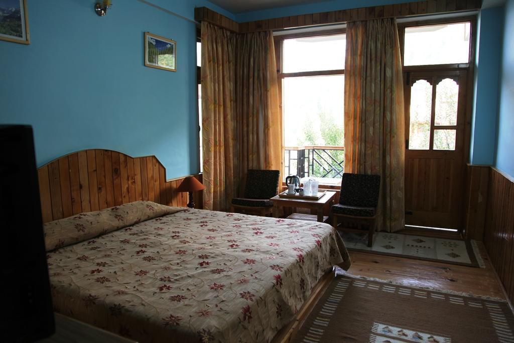 Hotel Naggar Delight Nagar Szoba fotó