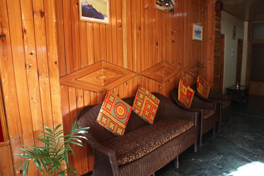 Hotel Naggar Delight Nagar Kültér fotó